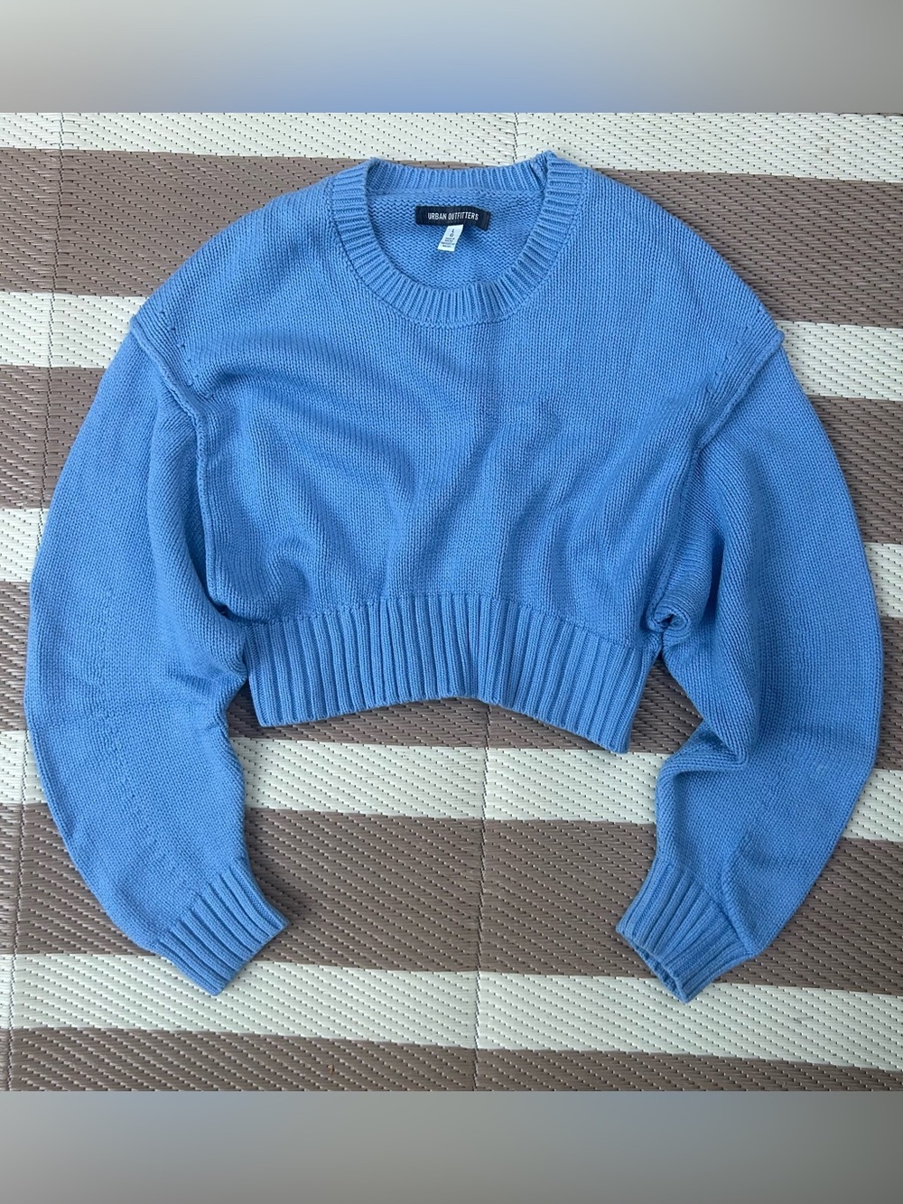 Urban Outfitters Light Blue Cropped Crewneck Sweater (Super Cozy!!)